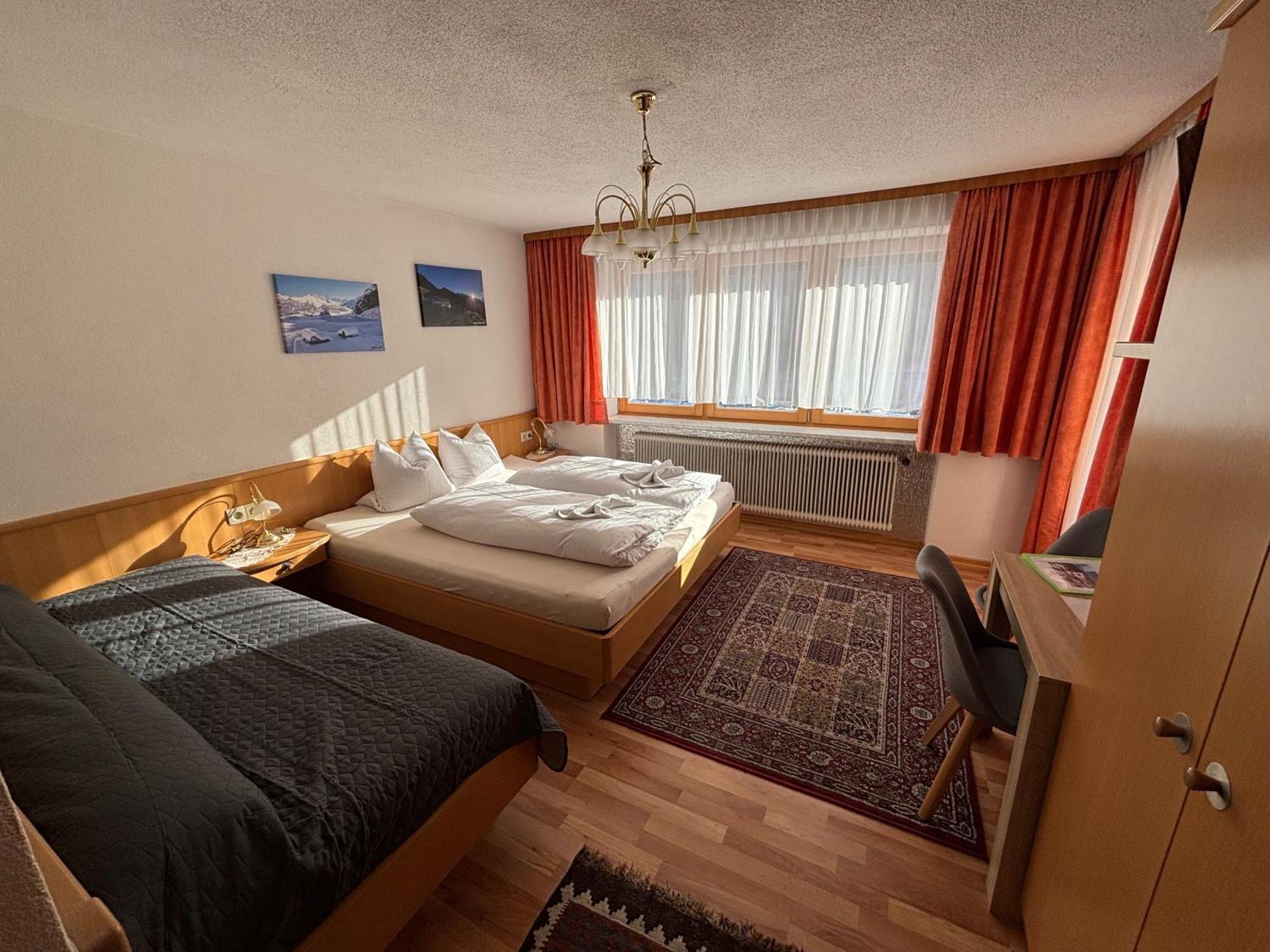 Appartement Pension St. Sebastian ペットイ・アム・アールベルク エクステリア 写真